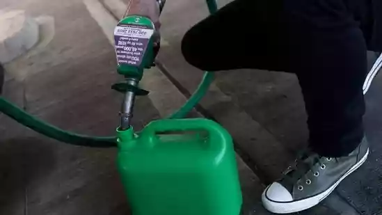 100 ceramic units closed in Gujarat amid US-Iran