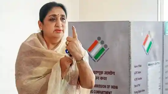 58% turnout in Pawar bastion Baramati