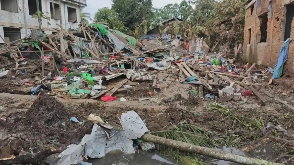 A military strike during a festival event in Myanmar killed 40 people, including children, AFP reported. The military dropped bombs on Monday evening when hundreds of people gathered in central Myanmar's Chaung U township for the Thadingyut full moon festival.A military strike during a festival event in Myanmar killed 40 people, including children, AFP reported.The military dropped bombs on Monday evening when hundreds of people gathered in central Myanmar's Chaung U township for the Thadingyut full moon festival.AFP quoted a woman, who requested anonymity for security reasons, as saying people were gathering for the festival and an anti-junta demonstration at around 7 pm when the bombs killed more than 40 people and wounded about 80 others.“The committee alerted people and one-third of the crowd managed to flee. But immediately, one motor-powered paraglider flew right over the crowd. Children were completely torn apart,