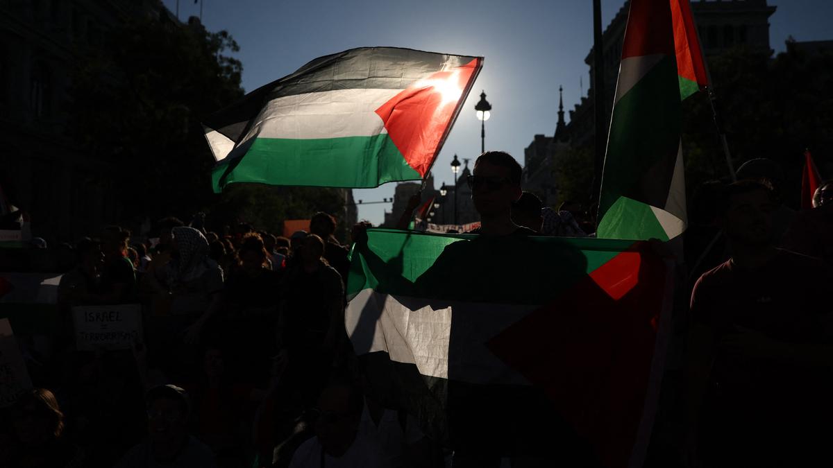 About 10 countries including Australia, Belgium, Britain and Canada are expected to formally recognise an independent Palestinian state at a summit before the annual leaders' gathering at the U.N. General Assembly. What would that mean for the Palestinians and Israel?
