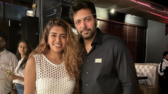 Actor Ravi Mohan's rumoured girlfriend, singer-healer Kenishaa Francis, reacted to rumours about her in a recent interview. Actor Ravi Mohan is in the midst of divorcing his estranged wife Aarti Ravi, but many on the internet believe he has moved on with singer-healer Kenishaa Francis. There were even rumours that she was pregnant, apart from blaming her for the rift between Ravi and Aarti. In an interview with Behindwoods TV, Kenishaa clapped back at this. (Also Read: Ravi Mohan visits temple with Kenishaa Francis before launching studio's logo)