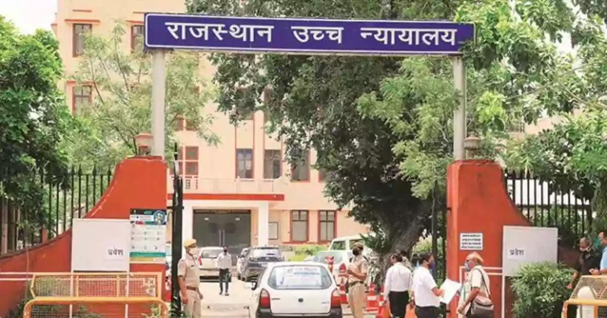 Adults entitled to be in live-relationship without reaching age of marriage