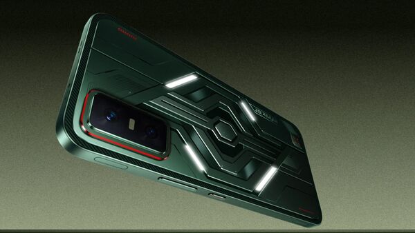 After launching the Infinix GT 30 Pro earlier in the year, Infinix has now launched the vanilla version in the series, which is powered by the MediaTek Dimensity 7400 chipset, while having a 5,500mAh battery and the same AMOLED display as its elder sibling.