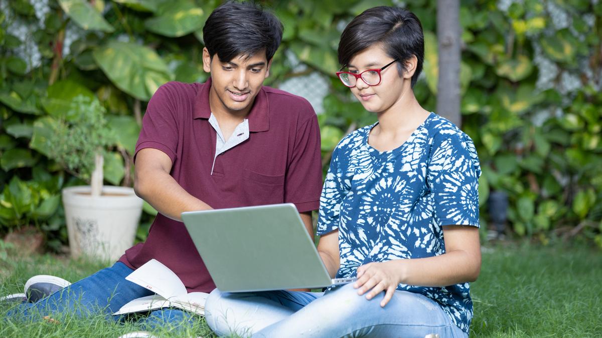 AI Samarth, a national initiative of the Central Square Foundation, has been launched to raise artificial intelligence (AI) literacy among school students and teachers. Validated by IIT Madras, the program aims to equip over 2,00,000 students and thousands of teachers with foundational AI knowledge by 2025. Registrations for this free programme are now open, with access to training and resources available until December 31, 2025.