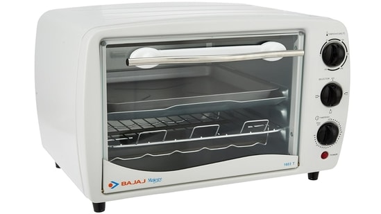 An oven for baking ensures even heat distribution, helping create perfect cakes, breads, and pastries with ideal texture, rise, and golden-brown finishes. If you enjoy baking, choosing the right oven is key. Baking ovens and microwave ovens with convection features are great options. A regular oven provides dry heat, ideal for cakes, bread, and cookies. Convection ovens, on the other hand, use a fan to circulate hot air, ensuring even baking. Microwave ovens with convection mode can also bake efficiently, combining microwave speed with oven-style heating. These are more compact and perfect for smaller kitchens. Unlike standard microwave ovens that only reheat or cook, convection microwaves can handle proper baking. Whether you pick a full-sized oven or a convection microwave, both offer great results for home bakers.