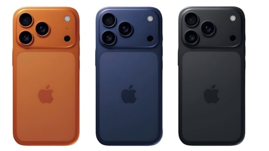 Apple is expected to announce the launch date for the iPhone 17 series at any moment. Currently, rumours suggest a September 9 launch event, but we have yet to get a confirmation. As we await official details, several leaks surrounding the iPhone 17 models are circulating online, offering a glimpse of what Apple may unveil. Now, a new leak about the iPhone 17 Pro models has just come forward, and we surely weren't ready for this upgrade. Weibo leaker claims that the upcoming Pro models could offer reverse wireless charging, allowing the iPhone to charge other Apple accessories like AirPods and Apple Watch. If it turns out to be true, this could be a major charging upgrade for iPhone users.