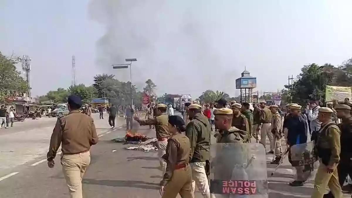 Army deployed in sensitive areas of violence-hit Kokrajhar in Assam