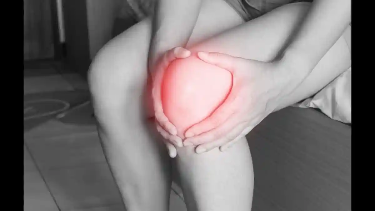 Arthritis is a broad term that refers to inflammation of the joints, often resulting in pain, swelling, stiffness, and reduced mobility. There are over 100 different types of arthritis. The most common form is osteoarthritis, typically seen in older adults. It is also known as wear-and-tear arthritis or degenerative arthritis.Arthritis is a broad term that refers to inflammation of the joints, often resulting in pain, swelling, stiffness, and reduced mobility. There are over 100 different types of arthritis. The most common form is osteoarthritis, typically seen in older adults. It is also known as wear-and-tear arthritis or degenerative arthritis.Another major category includes Autoimmune Rheumatic Diseases (AIRDs), where the immune system mistakenly attacks the body's own tissues. Common AIRDs include Rheumatoid Arthritis, Ankylosing Spondylitis, Psoriatic Arthritis, and Spondyloarthritis.Dr. Rajiv Ranjan Kumar, Consultant Rheumatologist, CK Birla Hospital, Gurugram, shares all you need to know: