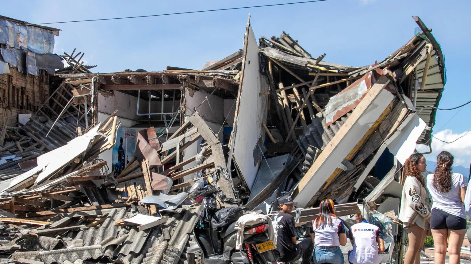 At least 132 killed in Colombia's largest earthquake in years