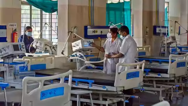 At least six children have died in the Chhindwara district in Madhya Pradesh in just a span of 15 days due to kidney-related complications in a heartbreaking tragedy. According to officials, the deaths occurred between September 4 and September 26. Over the past month, seven children aged between 1 and 7 years have passed away.