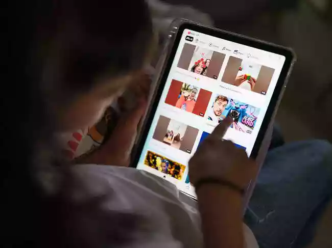 Australian leader defends social media ban as teens flaunt workarounds