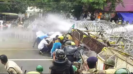 <b>Bhubaneswar: </b>Odisha's opposition Biju Janata Dal (BJD) on Tuesday staged a demonstration against what it described as “systematic disempowerment” of the panchayat samiti chairpersons and accused the Bharatiya Janata Party (BJP) government of undermining the three-tier panchayati raj system in the state.