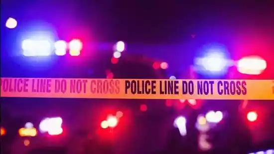 <b>PANAJI</b>: A gang of robbers broke into the home of a Goa doctor in north Goa, tied up the family and made off with cash and jewellery of an unspecified amount, police said on Tuesday, citing statements by the family. Police said the robbery at the house of Dr Mahendra Ghanekar, a senior gynaecologist at a government hospital, was carried out by five to six robbers. They entered the house in Mapusa at about 3am on Tuesday.<b>PANAJI</b>: A gang of robbers broke into the home of a Goa doctor in north Goa, tied up the family and made off with cash and jewellery of an unspecified amount, police said on Tuesday, citing statements by the family.Police said the robbery at the house of Dr Mahendra Ghanekar, a senior gynaecologist at a government hospital, was carried out by five to six robbers. They entered the house in Mapusa at about 3am on Tuesday.The doctor, his wife, who is also a doctor, their 14-year-old daughter and his octogenarian mother, were at home at the time. The family told the police that the robbers, armed with knives and sticks, spoke in Hindi and had covered their faces.