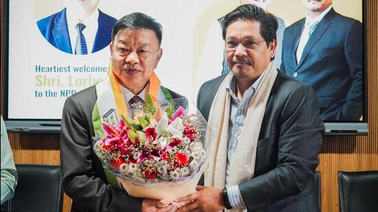 <b>SHILLONG: </b>Former Lok Sabha MP from Outer Manipur Dr Lorho S Pfoze on Tuesday joined Meghalaya's ruling National People's Party (NPP) in the presence of party chief and chief minister Conrad K. Sangma. Pfoze was elected to the Lok Sabha from the Outer Manipur constituency on an NPF ticket in 2019.