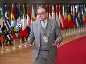 Belgium warns EU partners to share its risk if they want to use frozen Russian assets to aid Ukraine