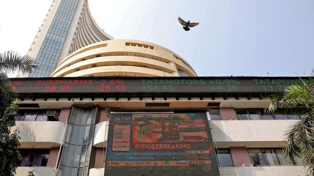 Benchmark BSE Sensex declined by 387 points on Friday (September 19, 2025), snapping its three-day gaining streak due to profit-taking in blue-chip shares HDFC Bank and ICICI Bank. The 30-share BSE Sensex tanked 387.73 points or 0.47% to settle at 82,626.23. During the day, it dropped 528.04 points or 0.63% to 82,485.92.