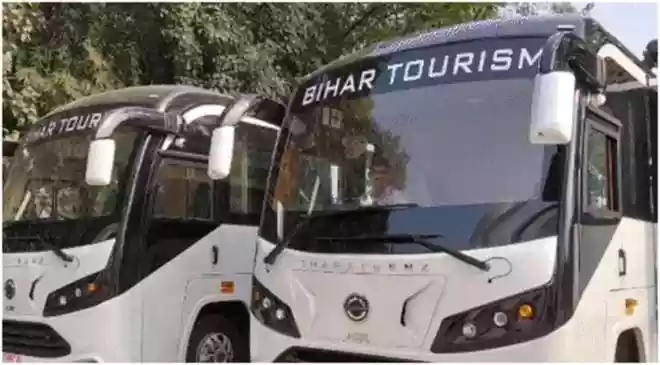 Bihar launches luxury caravan buses for road trips
