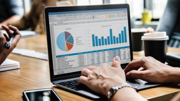 (Bloomberg) -- The former co-head of global private finance at Barings failed to block his ex-employer's £6.3 million ($8.5 million) lawsuit that alleged he plotted a mass defection of the firm's credit staff the day after their bonuses were paid. A London judge declined Adam Wheeler's request to toss out the claim by Baring Investment Services Ltd., a UK subsidiary of the firm. The asset manager sought to claw back bonuses paid out to staff in 2024 who later joined Nomura-backed Corinthia Global Management Ltd.