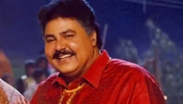 Bollywood Mourns Actor Satish Shah