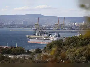 Britain unveiled a new set of Russia-related sanctions, targeting 70 ships transporting Russian oil and 30 companies and individuals supplying electronics, chemicals, and explosives for Russian weapons. The move responds to increased Russian attacks on Ukraine and NATO airspace violations. Foreign Minister Yvette Cooper said the sanctions aim to cut Russia's critical cash flows and intensify economic pressure.