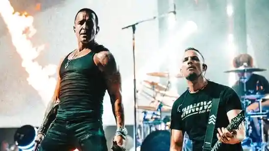 Buzz online has suggested that there might be a Super Bowl 2026 half time show where American band Creed performs. This comes after Bad Bunny was announced as the Super Bowl 2026 half time show performer, but NFL's choice was slammed by allies of President Donald Trump.Buzz online has suggested that there might be a Super Bowl 2026 half time show where American band Creed performs. This comes after Bad Bunny was announced as the Super Bowl 2026 half time show performer, but NFL's choice was slammed by allies of President Donald Trump.At the heart of the contention has been the Puerto Rican performer's stance on US immigration policy, especially the deployment of Immigration and Customs Enforcement (ICE) under the Trump administration.Homeland Security Secretary Kristi Noem stated in a recent interview with Benny Johnson of The Benny Show that ICE officials would be present at the Super Bowl.