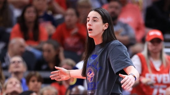 Caitlin Clark missed the Indiana Fever vs Chicago Sky game on Saturday, her fourth consecutive absence due to injury Caitlin Clark missed the Indiana Fever vs Chicago Sky game on Saturday, her fourth consecutive absence due to injury. The 23-year-old confirmed she wouldn't play in the second clash between the two WNBA heavyweights this season just ahead of the game.