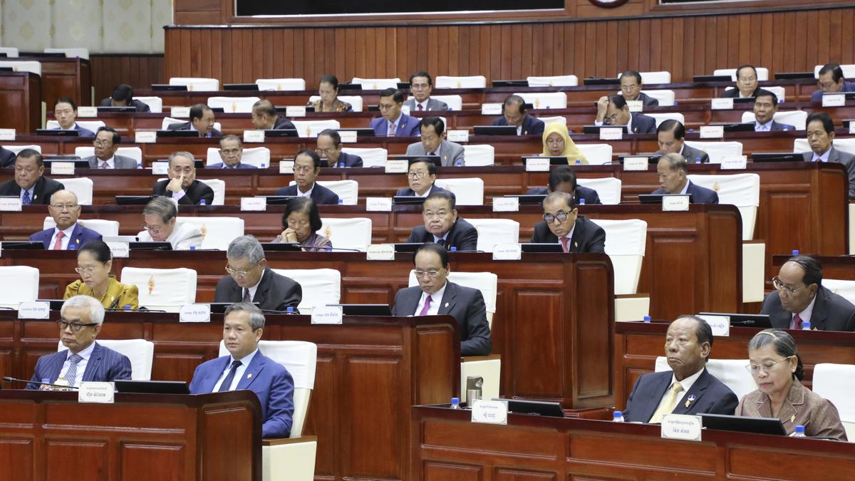 Cambodian lawmakers on Monday (August 25, 2025) approved a bill giving the government power to revoke the citizenship of anyone found guilty of conspiring with foreign nations to harm the national interest. The amendment to the Nationality Law, which was approved by all 120 members of the National Assembly who were present, is viewed by critics as a way to suppress internal dissent and control political opponents of Prime Minister Hun Manet and the ruling Cambodian People's Party.