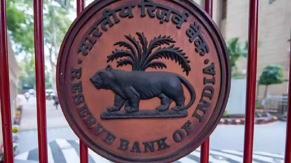 Central Bank Cautions On Iran-US War Fallout