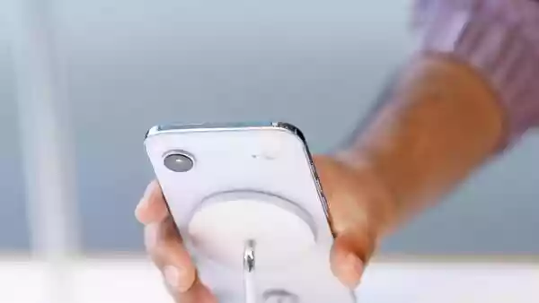 CEO Tim Cook pushes Apple’s China strategy as iPhone Air becomes instant hit