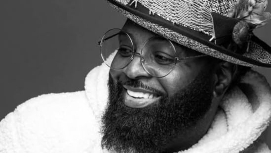 Choreographer Dave Scott, known for his work on Step Up 2, passed away on June 16 at 52. His family requested donations for funeral arrangements. Famous choreographer Dave Scott died on Monday, June 16, at the age of 52. The dance community and his fans and coworkers are devastated by hi spassing. He was recognized for his work on Step Up 2: The Streets, You Got Served, and So You Think You Can Dance.