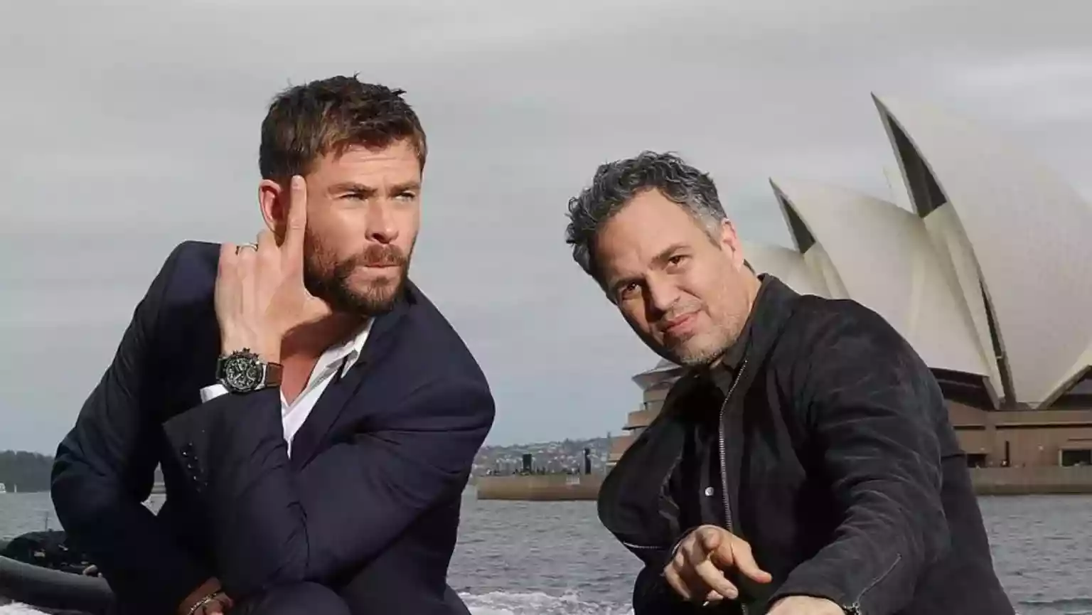 Chris Hemsworth and Mark Ruffalo