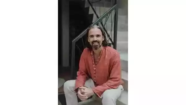 Conscious Wealth Principles for Today’s Investors with Christopher Mackin