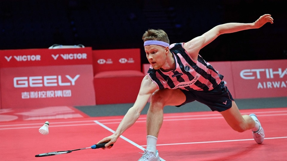 Danish shuttler flags pollution in Delhi