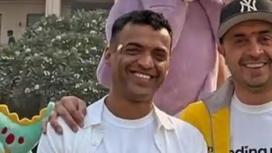 Deepinder Goyal clears air about mystery device on his head