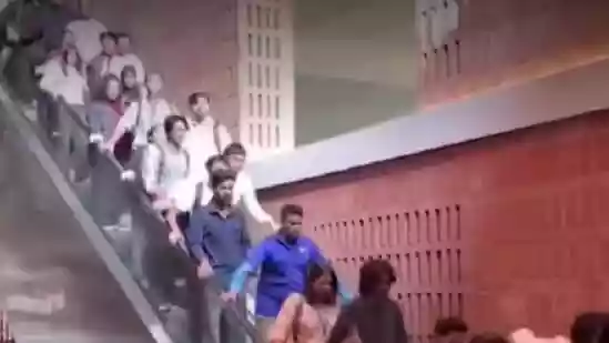 Dhaka university students scream as escalator suddenly speeds up