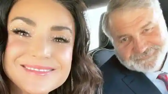 Did Bronwyn Newport and Todd Bradley split