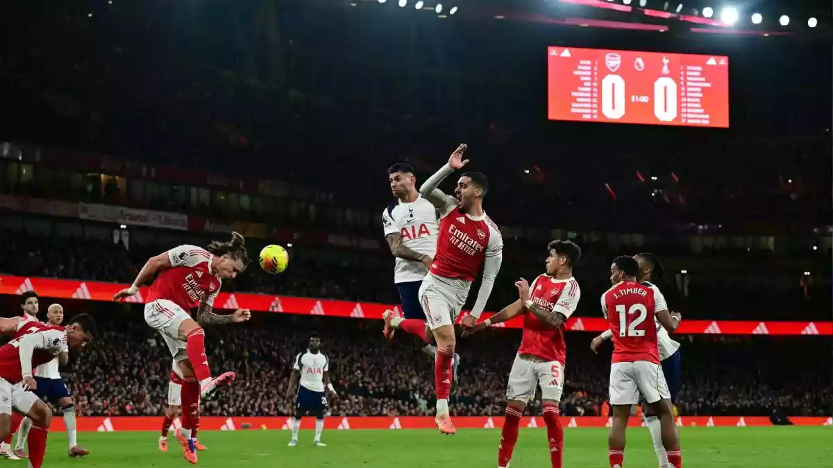 Double Boost For Arsenal As Key Footballers Return Before Manchester United Clash