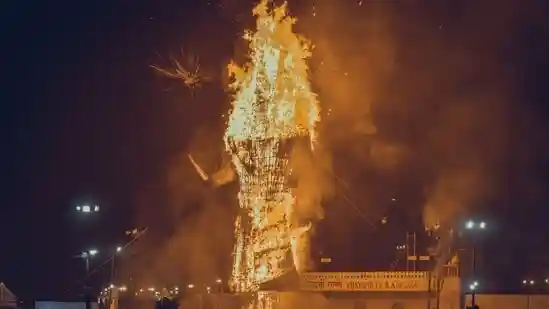 Dussehra 2025: Dussehra, or Vijayadashami, is an important Hindu festival observed annually at the conclusion of Durga Puja and Navaratri. It marks the triumph of Lord Rama over the demon king Ravana and Goddess Durga over Mahishasura, symbolising the victory of good over evil. Here's everything you need to know about the date, timings, rituals, and significance of this auspicious festival.<strong> (Also read: </strong><strong>Durga Puja 2025 calendar: When is Durga Puja? Check Durga Ashtami, Maha Navami dates and full list of 5-day festival</strong><strong> )</strong>