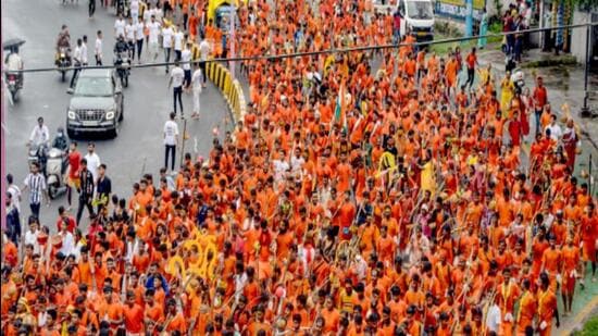 Each establishment must display a QR code that allows pilgrims to scan and access detailed information about the food joint’s ownership and compliance status. Ahead of the annual Kanwar Yatra beginning on July 11, the Meerut district administration has mandated that all food joints along the Kanwar Yatra route prominently display critical information, including a list of food items and their prices.