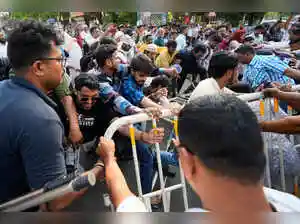 EC transfers 173 police station heads across Bengal ahead of Assembly polls