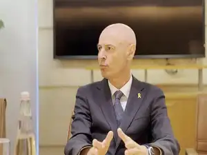 Eden Bar Tal, Director General of Israel's Ministry, praised India. He called India an upcoming superpower with excellent human resources. Israel aims to strengthen ties with India. They want to collaborate with the Indian government and businesses. Reuven Azar highlighted Israel's water management technologies shared with India. Both nations share perspectives on opportunities and threats.