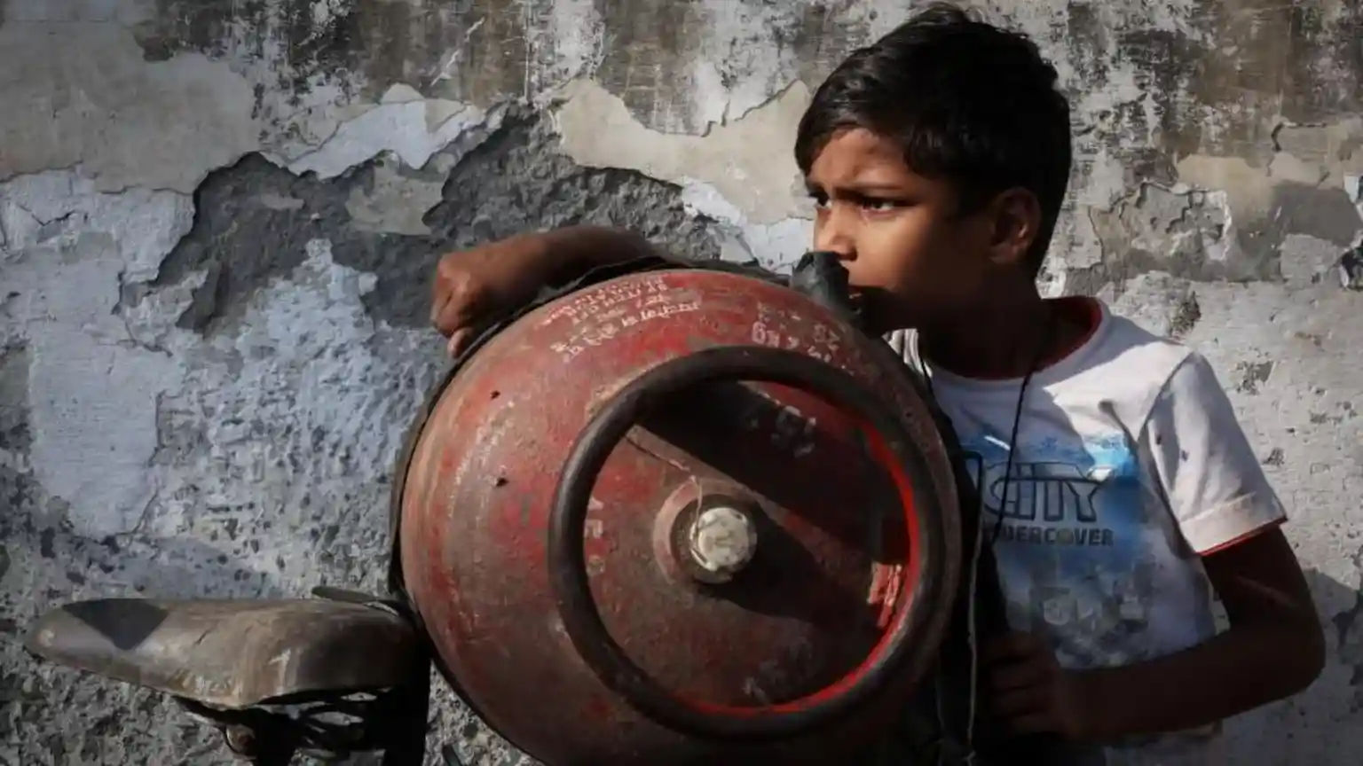 Everyday life in Asia is being upended by Iran war fuel crisis