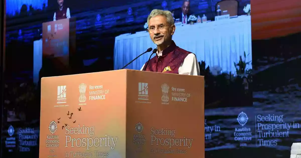 External Affairs Minister S Jaishankar on Sunday said that any trade agreement between India and the United States must respect New Delhi's “red lines”. His remark came amid tensions between New Delhi and Washington over US' decision to impose so-called reciprocal tariffs on Indian goods and punitive levies for purchasing Russian oil. He has repeatedly alleged that India's imports were fuelling Russia's war in Ukraine. The combined tariff rate for India is 50%.External Affairs Minister S Jaishankar on Sunday said that any trade agreement between India and the United States must respect New Delhi's “red lines”.His remark came amid tensions between New Delhi and Washington over US' decision to impose so-called reciprocal tariffs on Indian goods and punitive levies for purchasing Russian oil. He has repeatedly alleged that India's imports were fuelling Russia's war in Ukraine. The combined tariff rate for India is 50%.Speaking at an event in New Delhi, Jaishankar acknowledged that differences with the US continue because “we have not arrived at a landing ground for our trade discussions”.