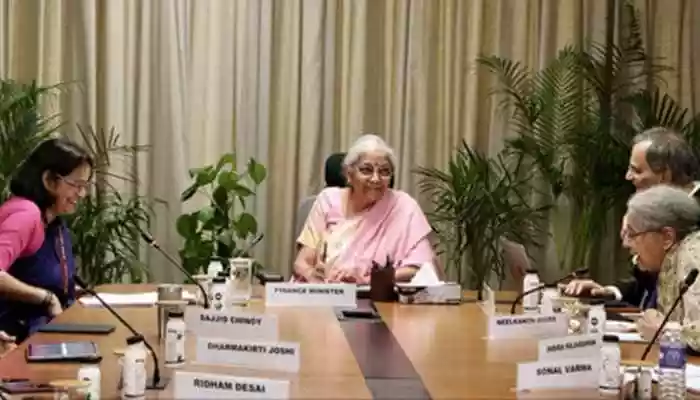 FM Sitharaman Holds 1st Pre-Union Budget Consultations With Leading Economists