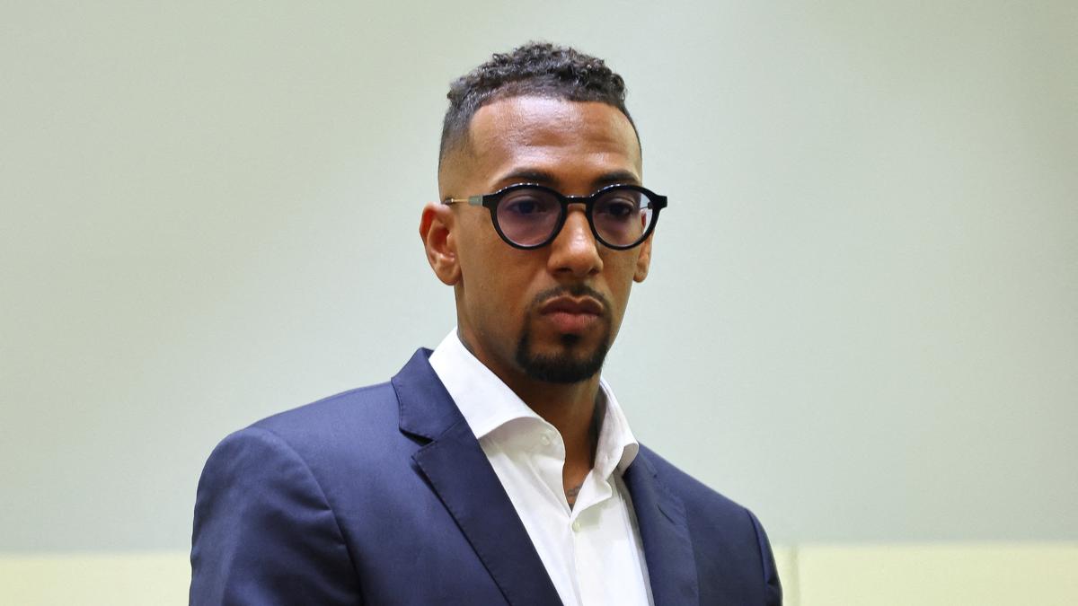 Former Bayern Munich defender Jerome Boateng, a World Cup winner with Germany in 2014, announced his retirement from professional football late on Friday (September 19, 2025). The 37-year-old, who made 76 appearances for Germany between 2009-18, spent 10 years at Bayern after joining from Manchester City in 2011, winning nine Bundesliga titles and two Champions League trophies.