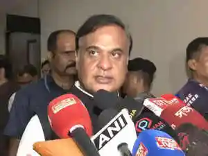 Four more Assamese individuals from Singapore will record statements with the SIT/CID on Monday concerning Zubeen Garg's death. The Assam CID has a clear direction following the viscera report. Singaporean authorities are actively investigating and collaborating with Assam. Updates are expected soon as the investigation progresses.Four more Assamese individuals from Singapore will record statements with the SIT/CID on Monday concerning Zubeen Garg's death. The Assam CID has a clear direction following the viscera report. Singaporean authorities are actively investigating and collaborating with Assam. Updates are expected soon as the investigation progresses.Assam Chief Minister Himanta Biswa Sarma on Sunday said that four more Assamese expatriates from Singapore will appear before the SIT/CID on Monday (October 13) to record their statements in connection with Zubeen Garg's death case.<br><br>