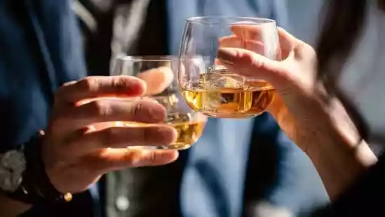 French biochemist shares 'the best alcohol to drink'