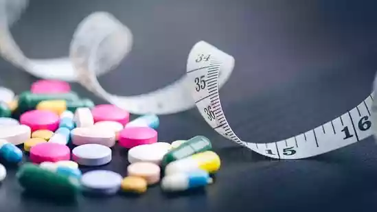 From gyms to dinner-table discussions, weight loss drugs have become a hot topic, with opinions swinging between excitement and concern. Are they a breakthrough or just another passing trend? While the debate continues, fitness coach Raj Ganpath shares a sensible take in his October 1 Instagram post, reminding us that sustainable results require more than just medication. <strong>(Also read: </strong><strong>Fitness coach shares what happens to your body when you drink sparkling water for 7 days: Results might surprise you</strong><strong> )</strong>