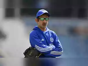 Gambhir’s Test struggles fuel VVS Laxman coach role rumours