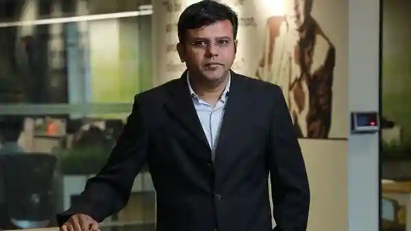 Ganesh Dongre of Anand Rathi recommends 3 stocks to buy on Monday